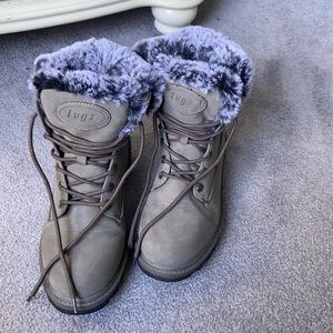 Winter boots
